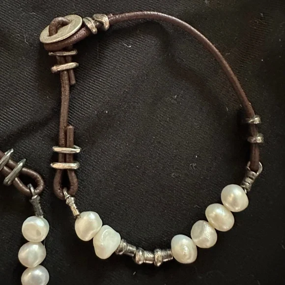 Silpada Leather, Pearl and Silver beaded Necklace & Bracelet - Picture 4 of 4